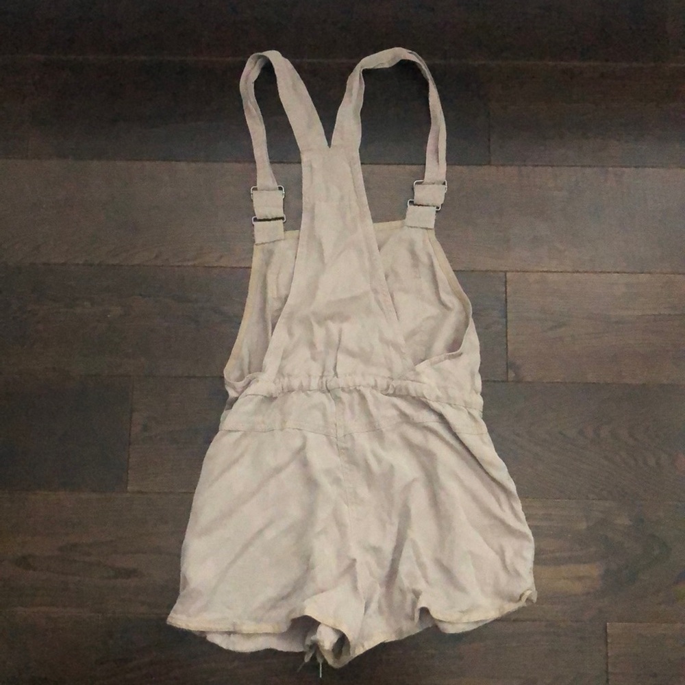 Romper - Picture 2 of 2